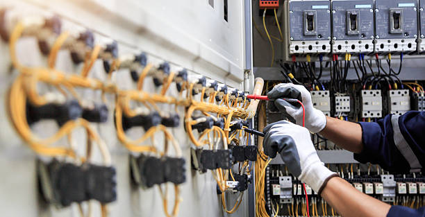 Professional Electrician technician working in Merrillville, IN